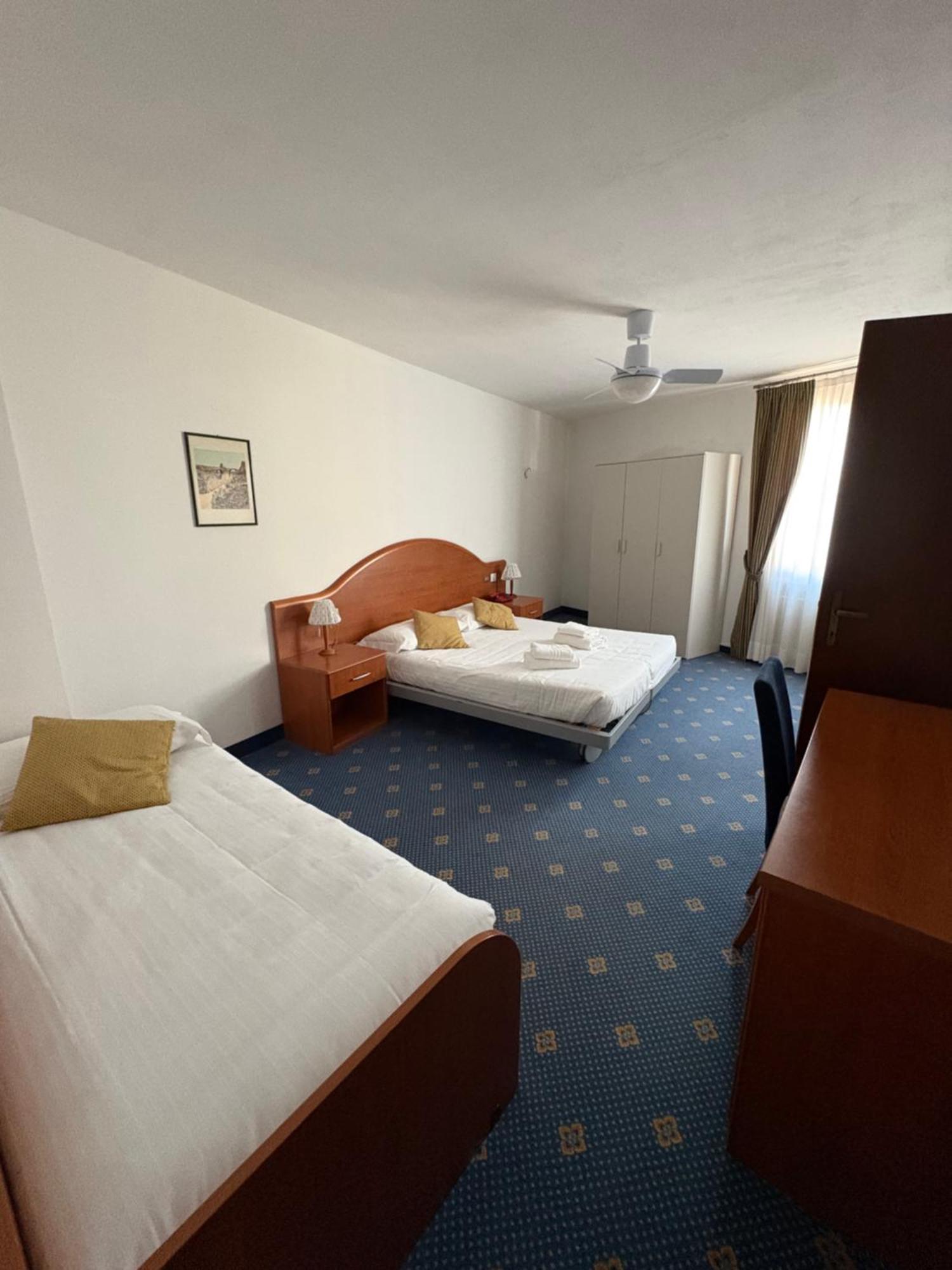 Garni Hotel Тіньяле Екстер'єр фото