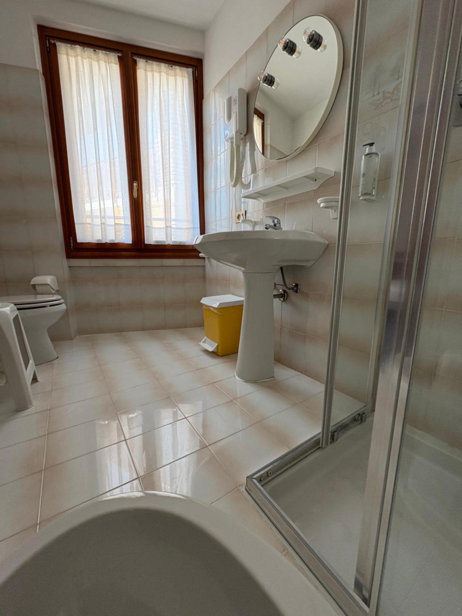 Garni Hotel Тіньяле Екстер'єр фото