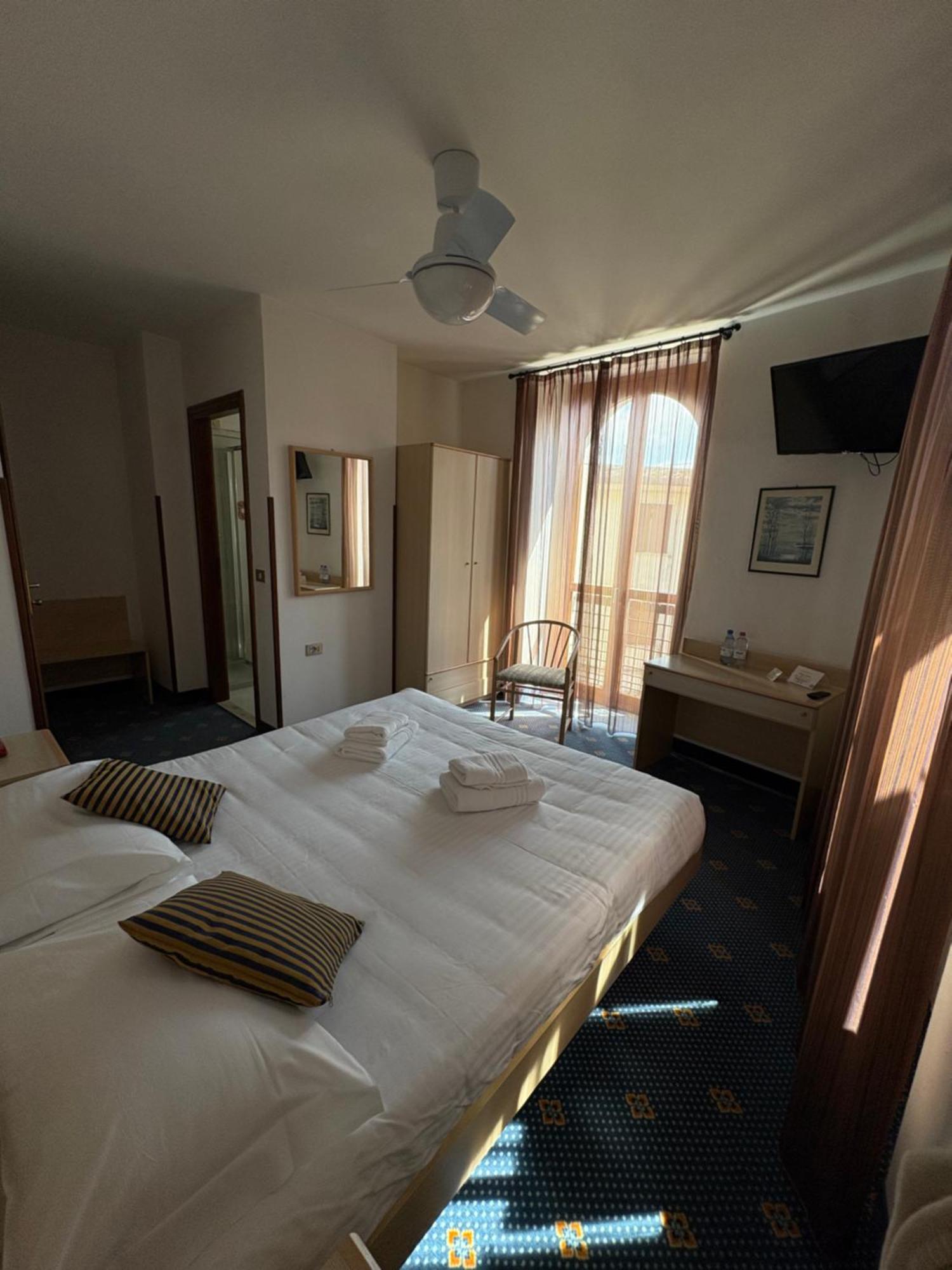 Garni Hotel Тіньяле Екстер'єр фото